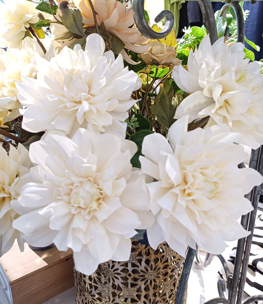 Dahlia stilk, creme silkeblomst